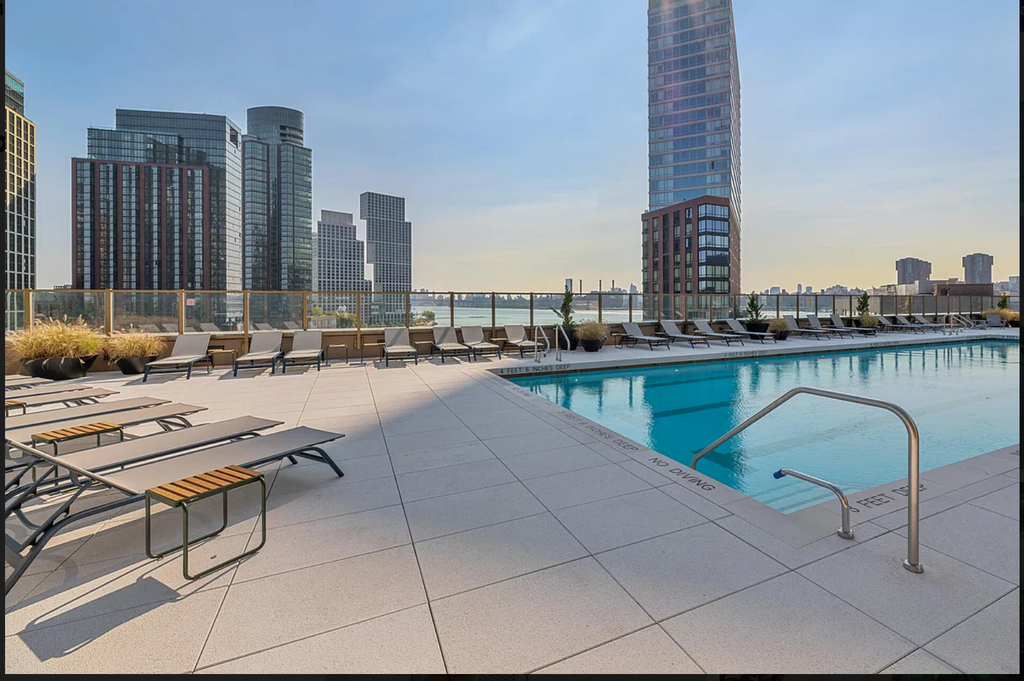 2-21 Malt Drive, Long Island City, NY 11101 - Photo 5