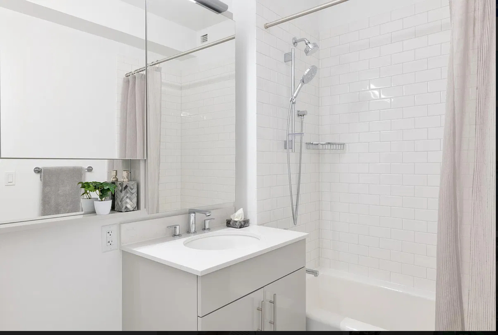 2-21 Malt Drive, Long Island City, NY 11101 - Photo 3