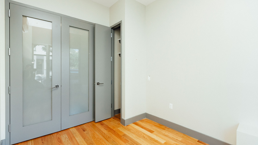 337 Melrose St 11237 - Photo 14