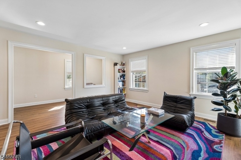 785 Springfield Ave., Unit 4 - Photo 16