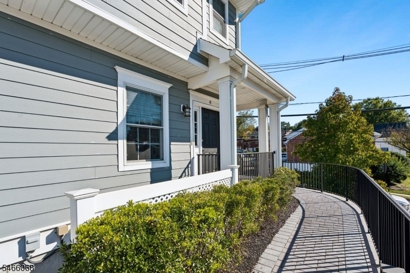 785 Springfield Ave., Unit 4 - Photo 35