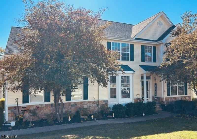 7 Crestview Dr - Photo 0