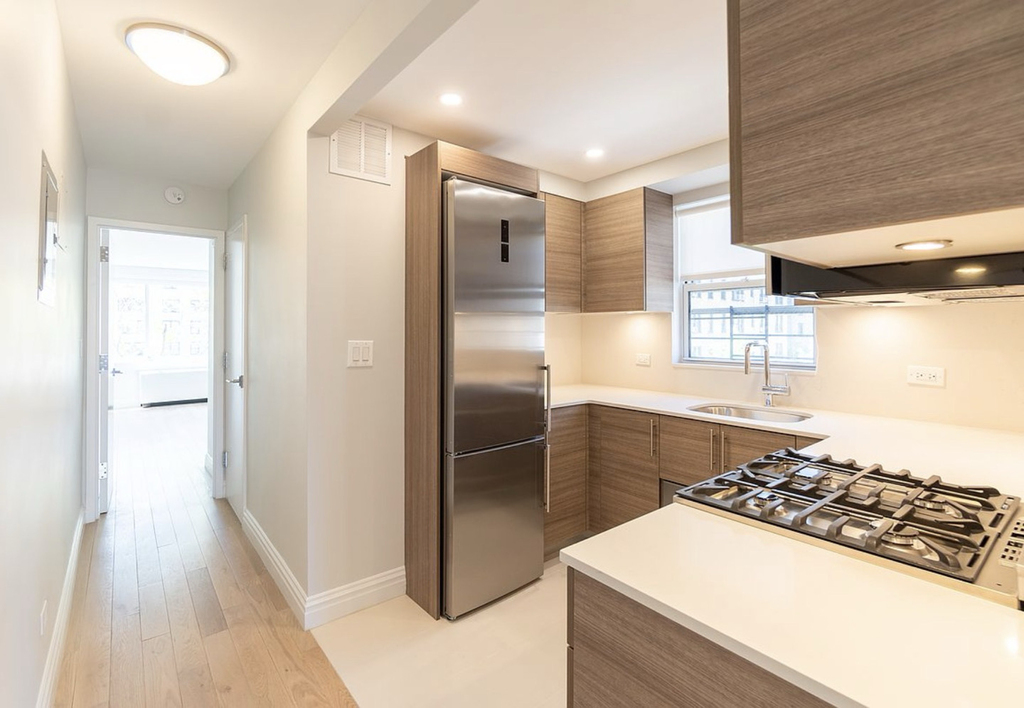 East 51st Street - Photo 1