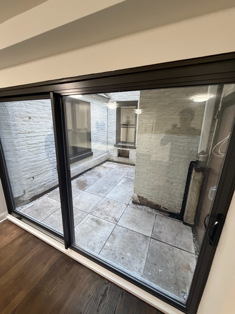 East 72nd Street - Photo 8