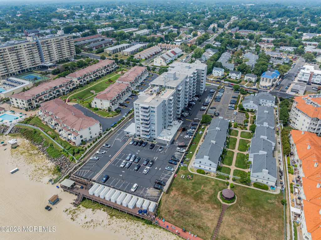 675 Ocean Avenue N - Photo 46