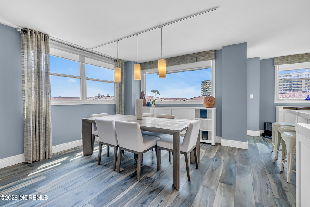 675 Ocean Avenue N - Photo 13