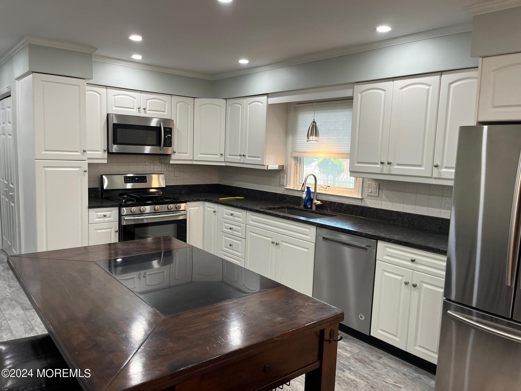 106 Pear Street - Photo 4