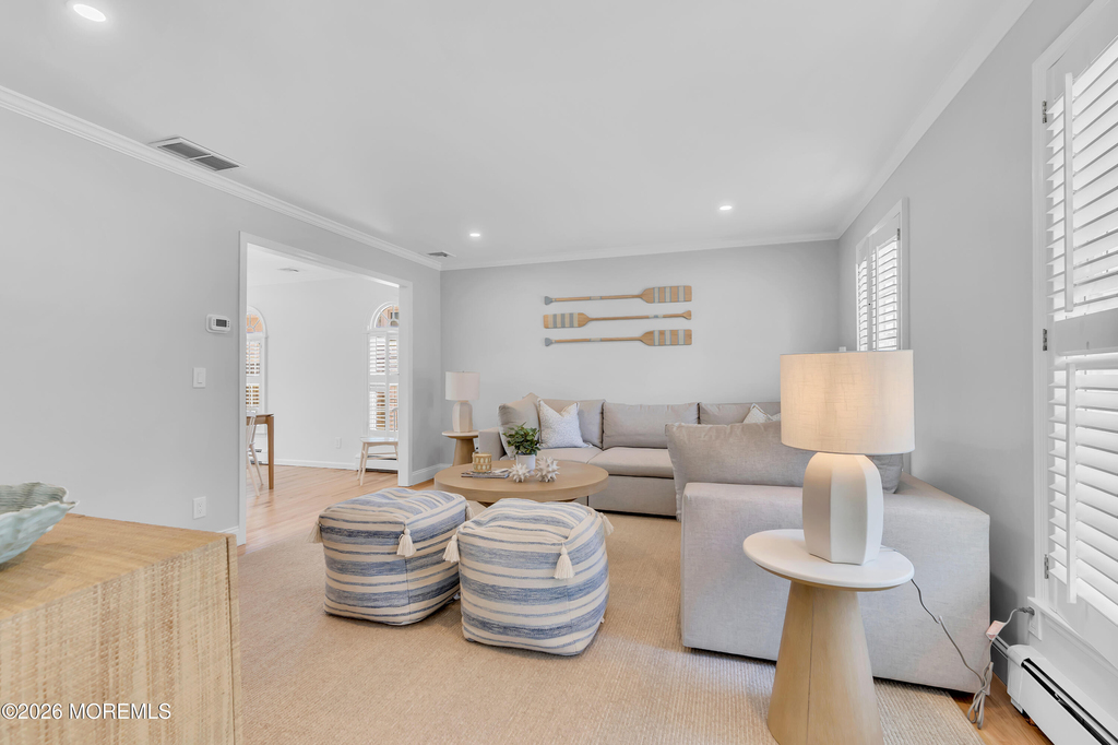 217 Howe Street - Photo 7