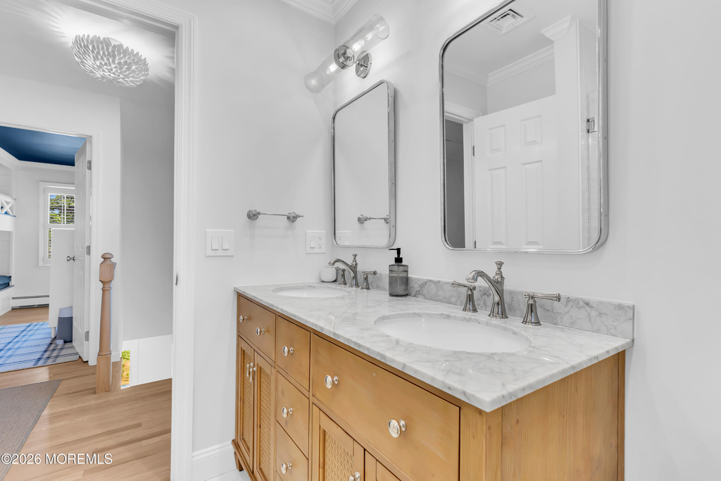 217 Howe Street - Photo 21