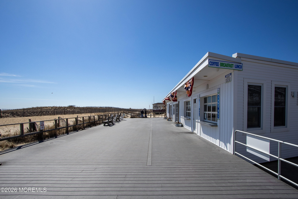 900 Ocean Avenue - Photo 42
