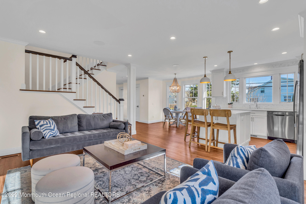 501 Morris Avenue - Photo 15