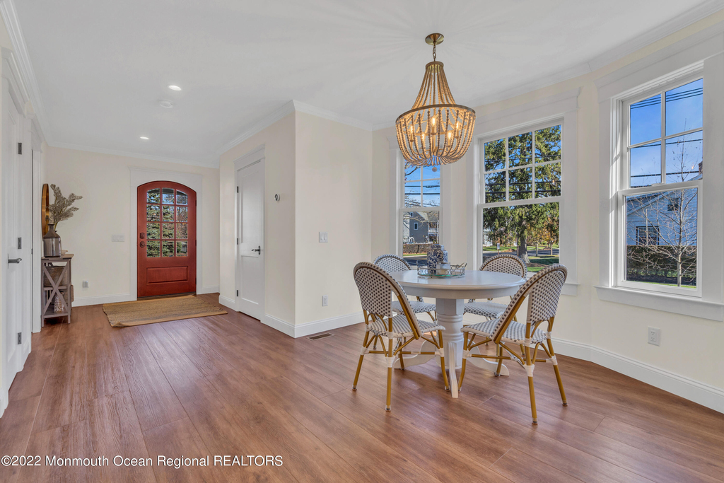 501 Morris Avenue - Photo 7