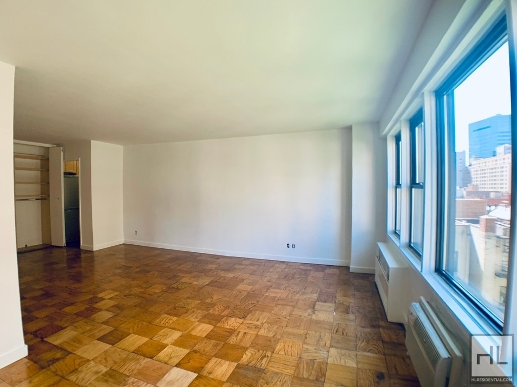 East 36 Street - Photo 0