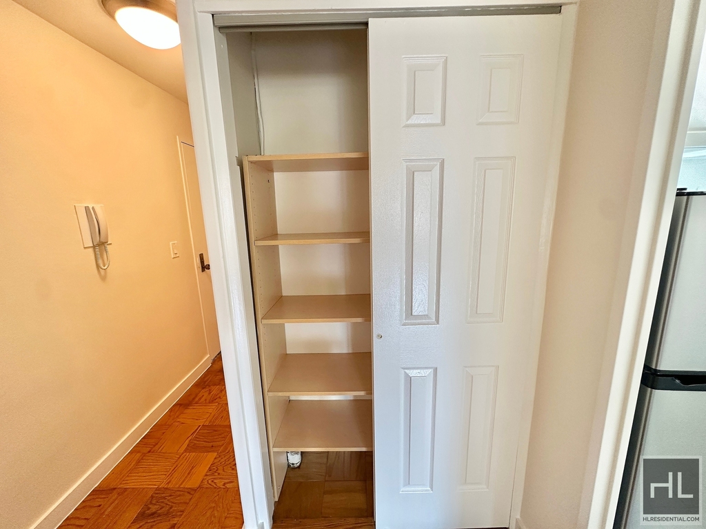 East 36 Street - Photo 2