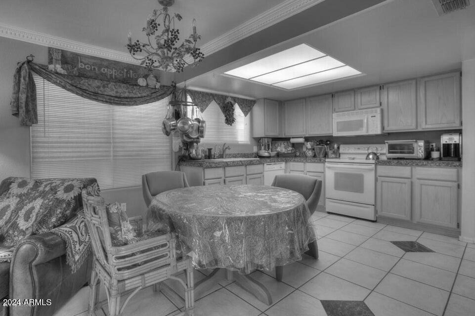 3223 E Poinsettia Drive - Photo 34