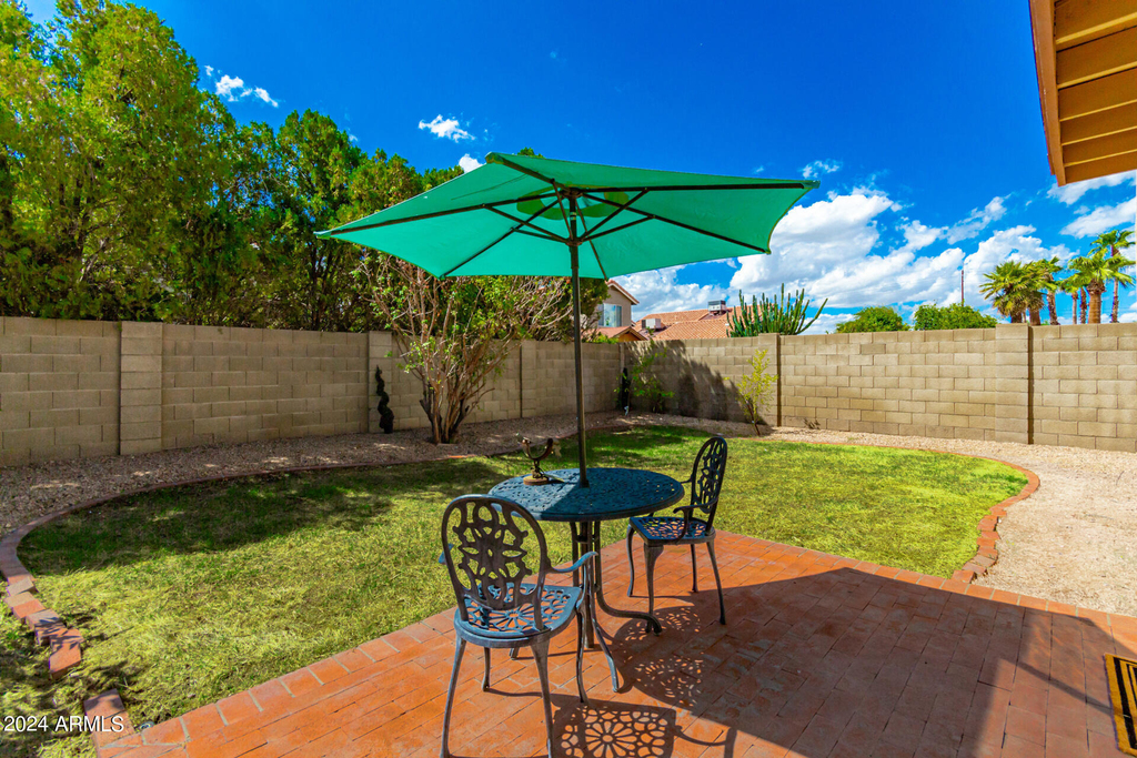 3223 E Poinsettia Drive - Photo 35