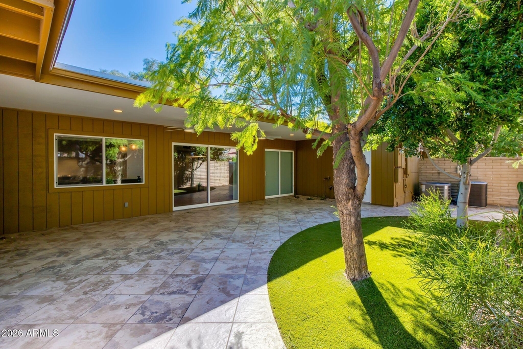 3736 E Montecito Avenue - Photo 15