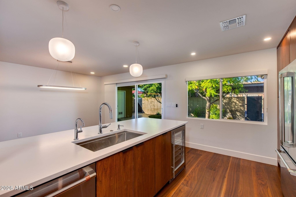 3736 E Montecito Avenue - Photo 8