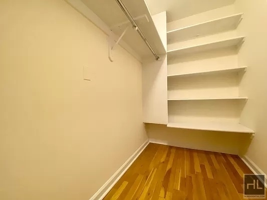 East 12th Street - Photo 3