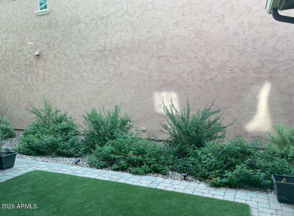 2111 S Agnes Lane - Photo 2