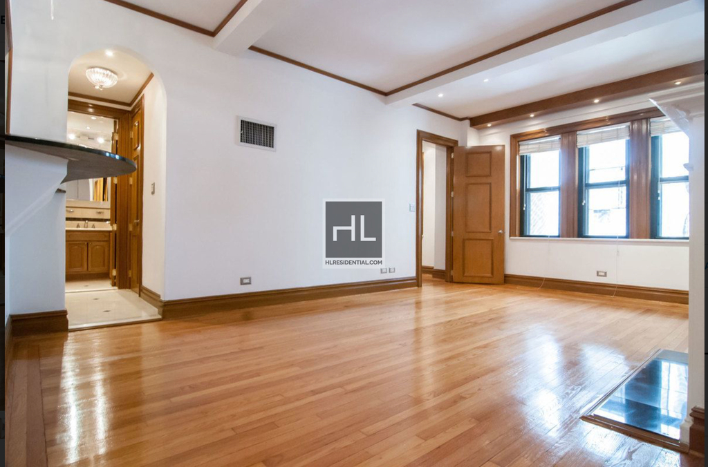 West 58th Street - Photo 2