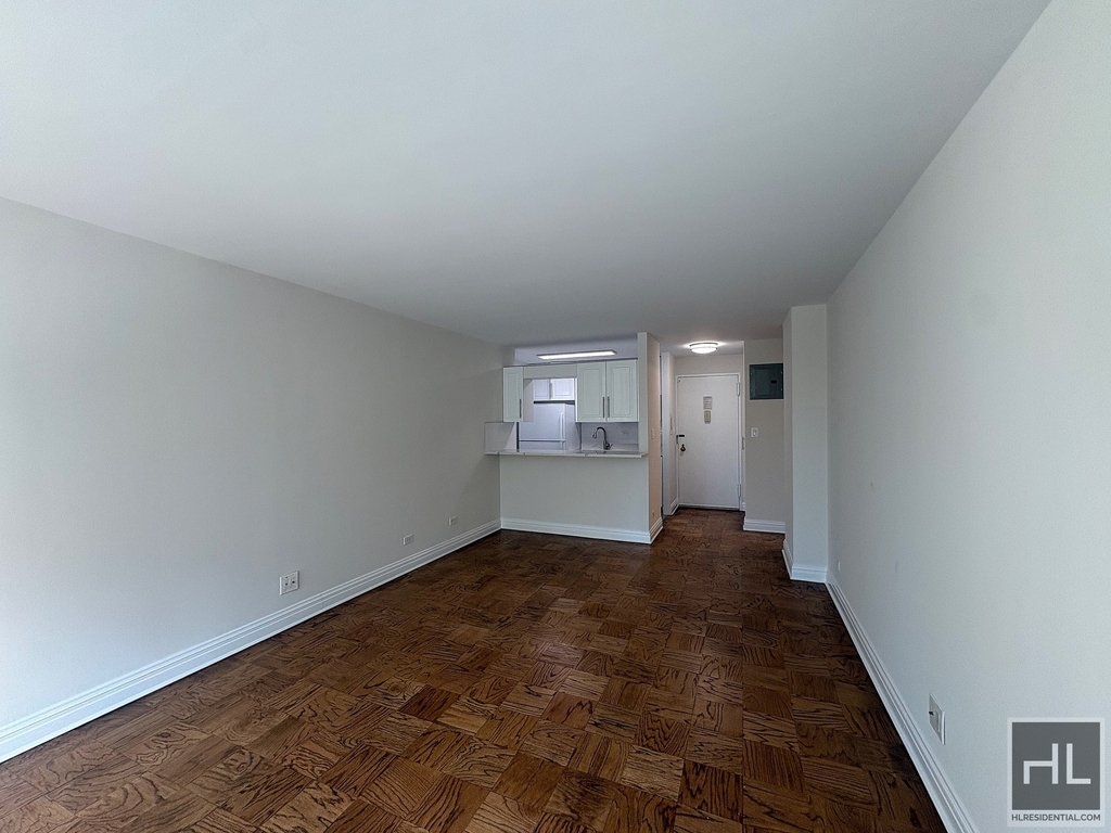 East 71st Street - Photo 1