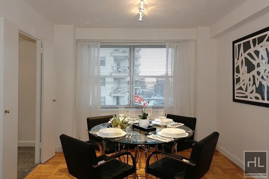 East 77th Street - Photo 1
