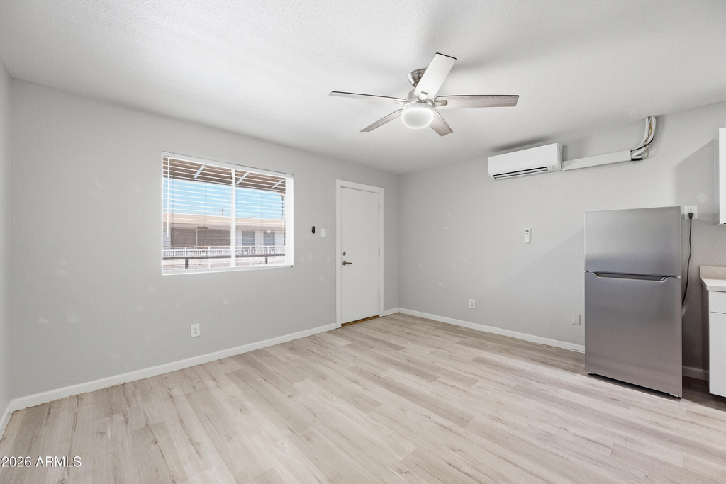 3025 N 32nd Street - Photo 3
