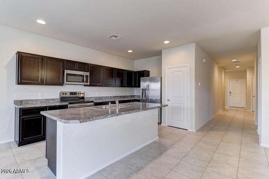 37748 W Bello Lane - Photo 5