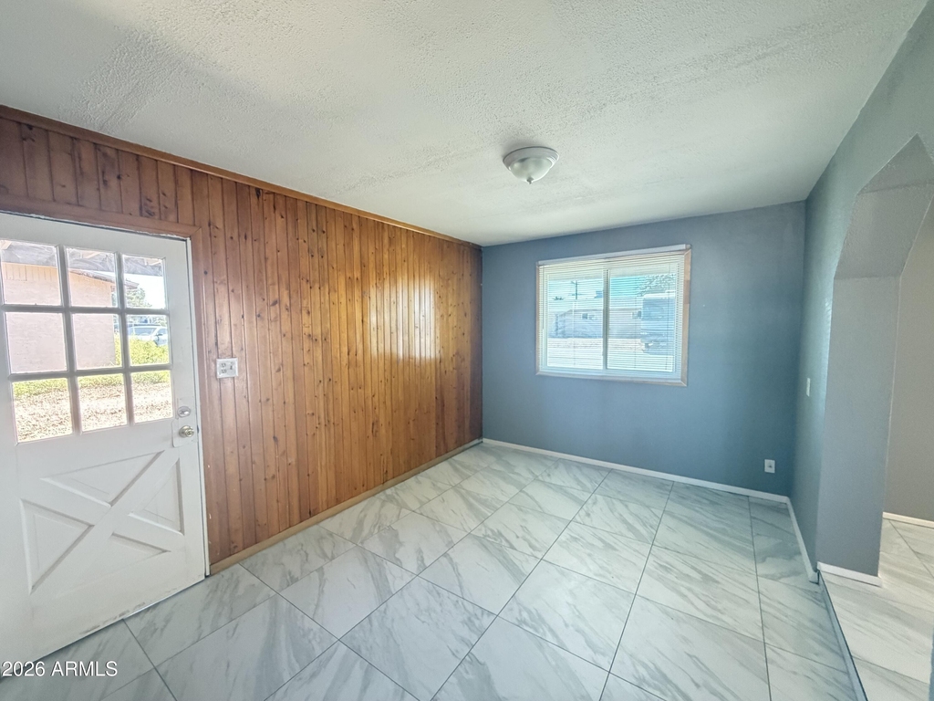 9018 E Marguerite Avenue - Photo 7