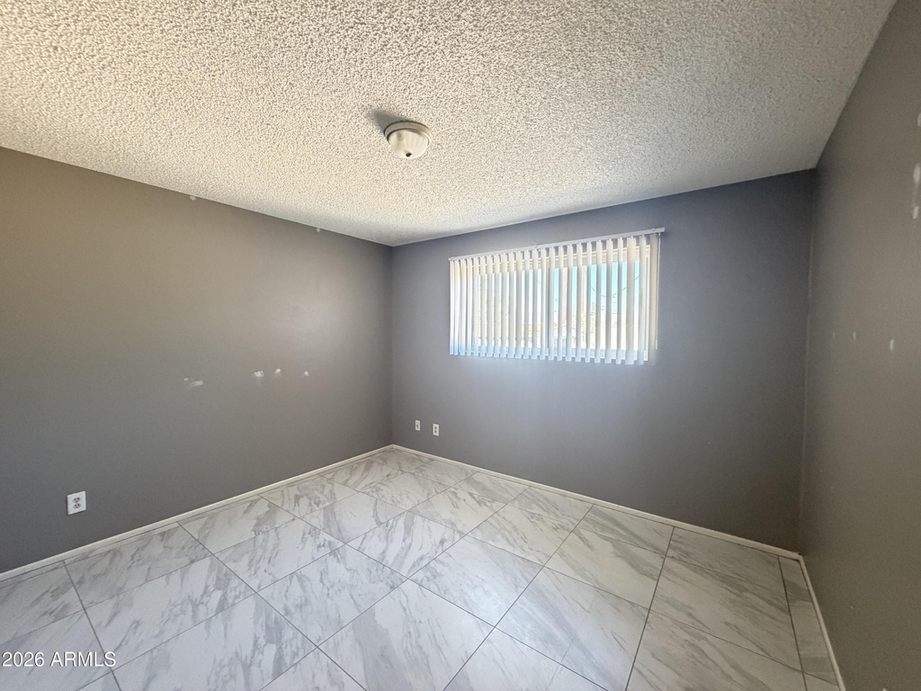 9018 E Marguerite Avenue - Photo 10