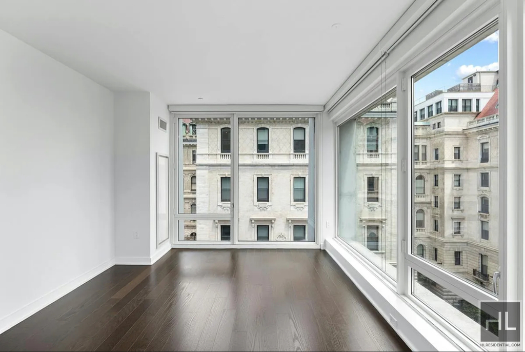 West 113th Street - Photo 10