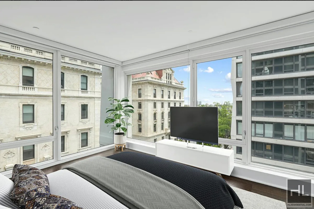 West 113th Street - Photo 6