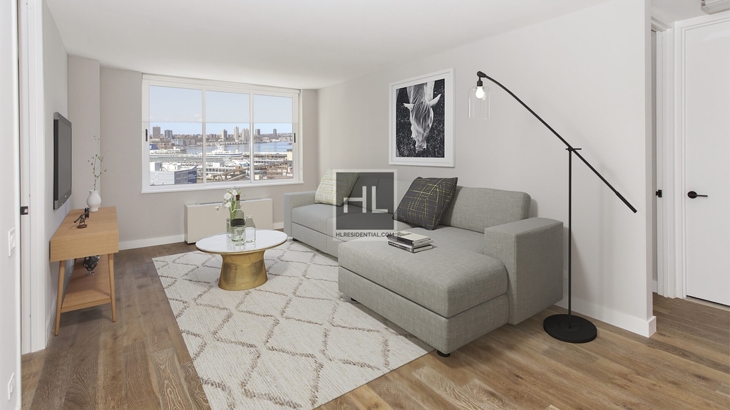 West 43rd Street - Photo 4