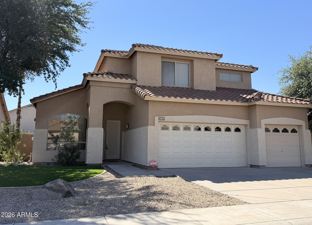 5435 W Buffalo Street - Photo 1