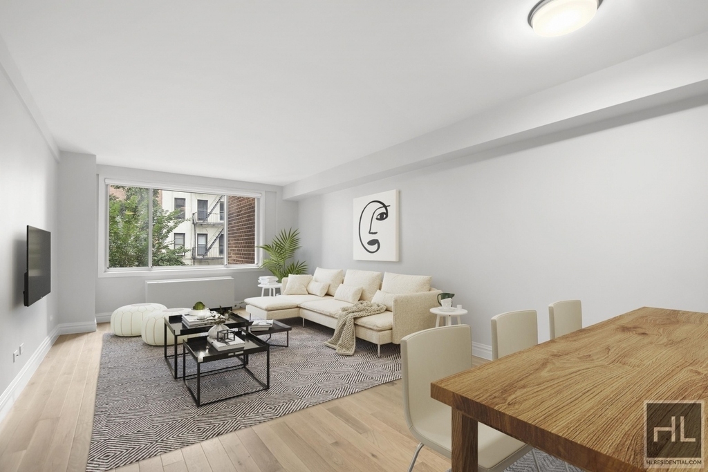 East 51st Street - Photo 0