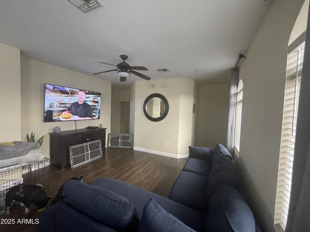 2401 E Rio Salado Parkway - Photo 3