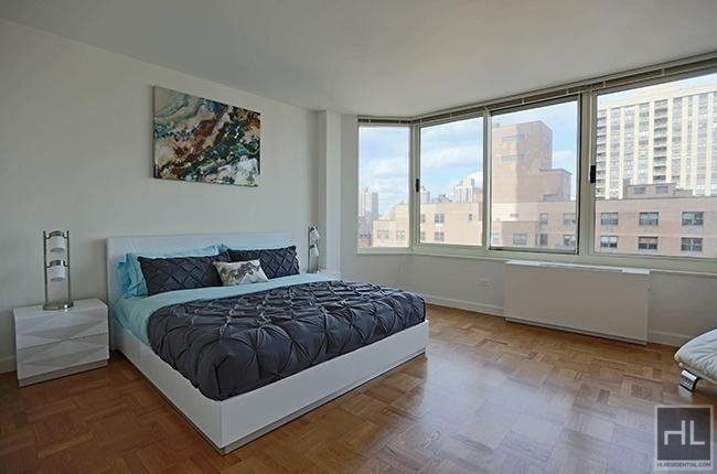 East 79th Street - Photo 5