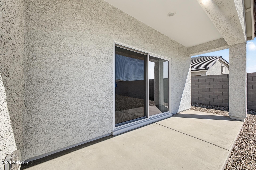 23969 W Yavapai Street - Photo 31