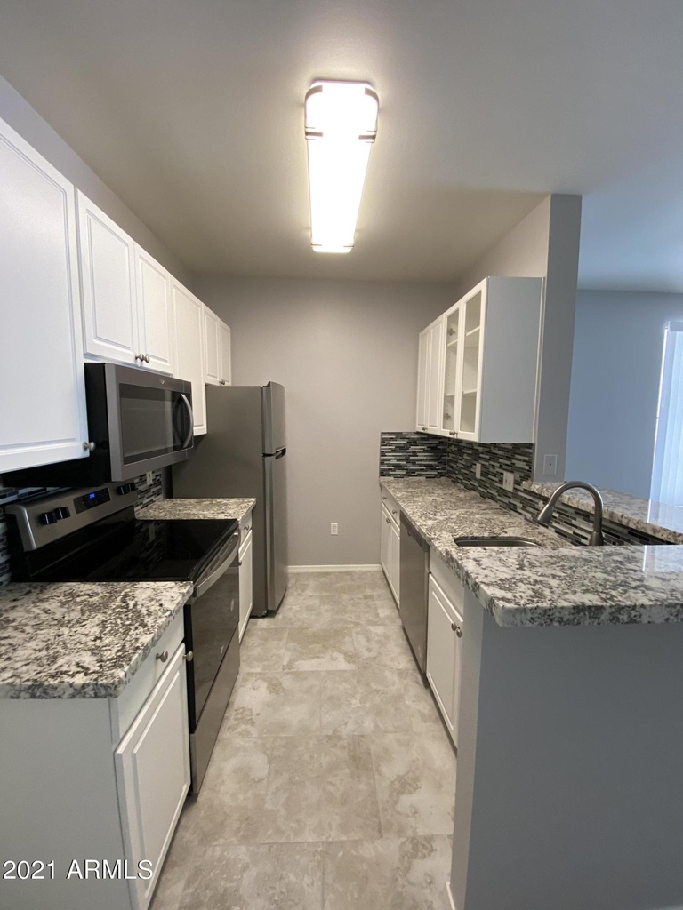 1701 E Colter Street - Photo 8