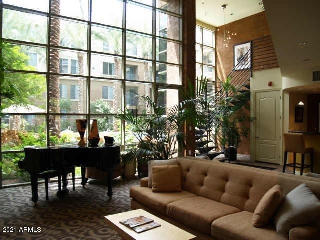 1701 E Colter Street - Photo 3