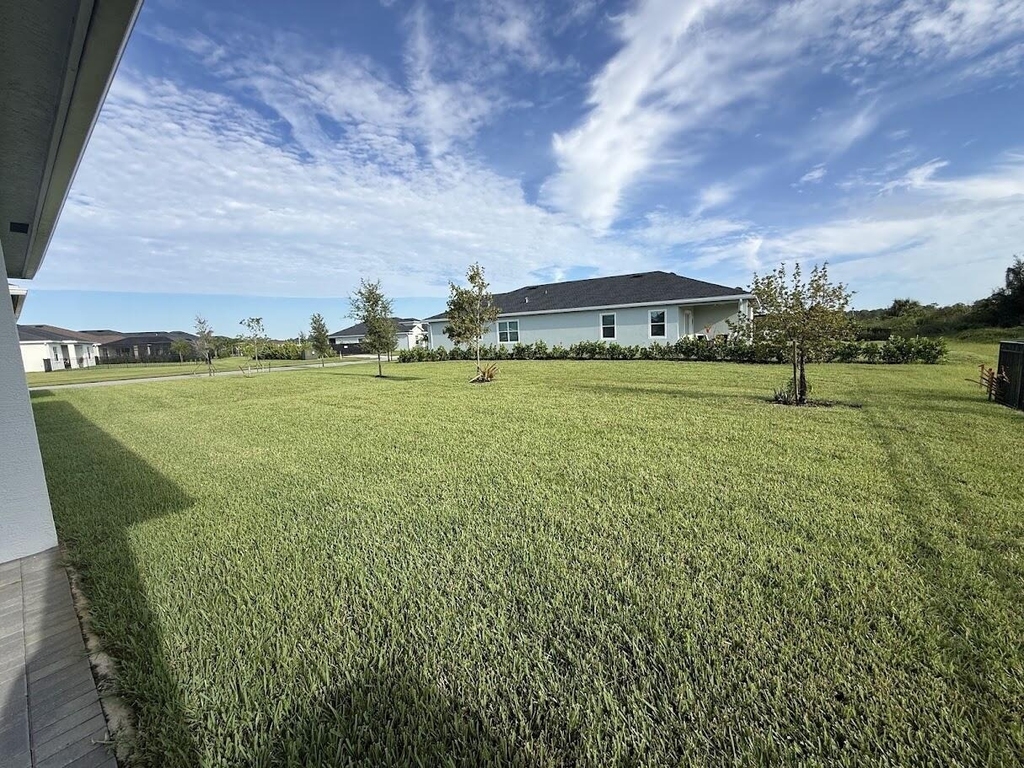 1217 Se Crosswood Way - Photo 23