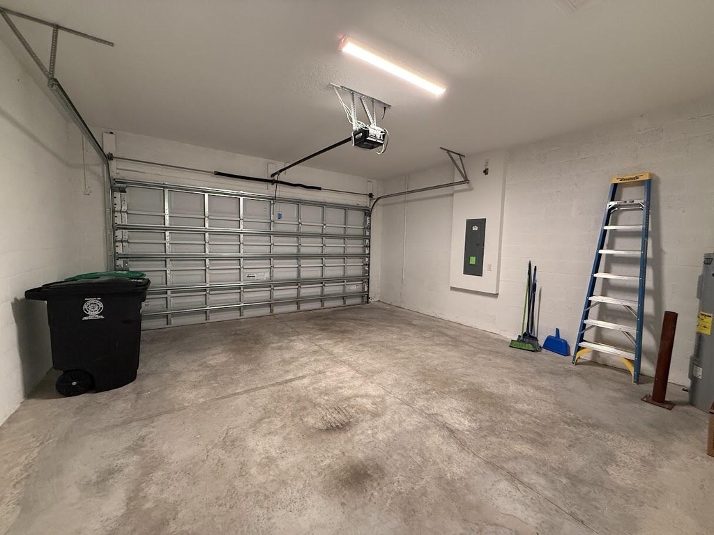 1217 Se Crosswood Way - Photo 21