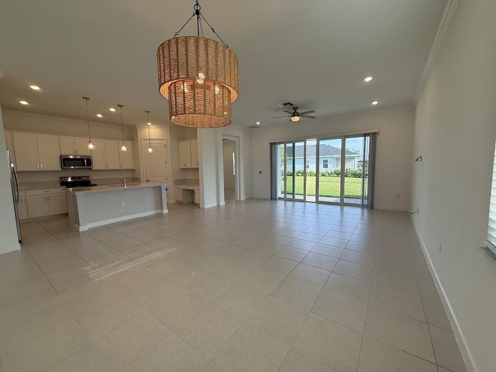 1217 Se Crosswood Way - Photo 7