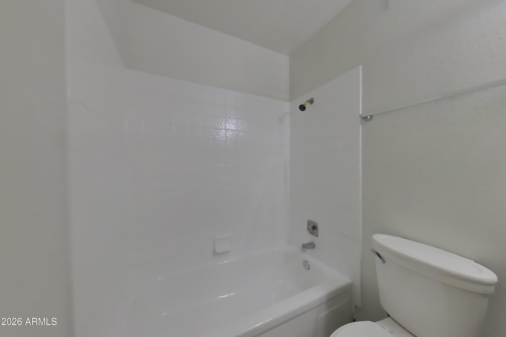 2210 W Mohawk Lane - Photo 12
