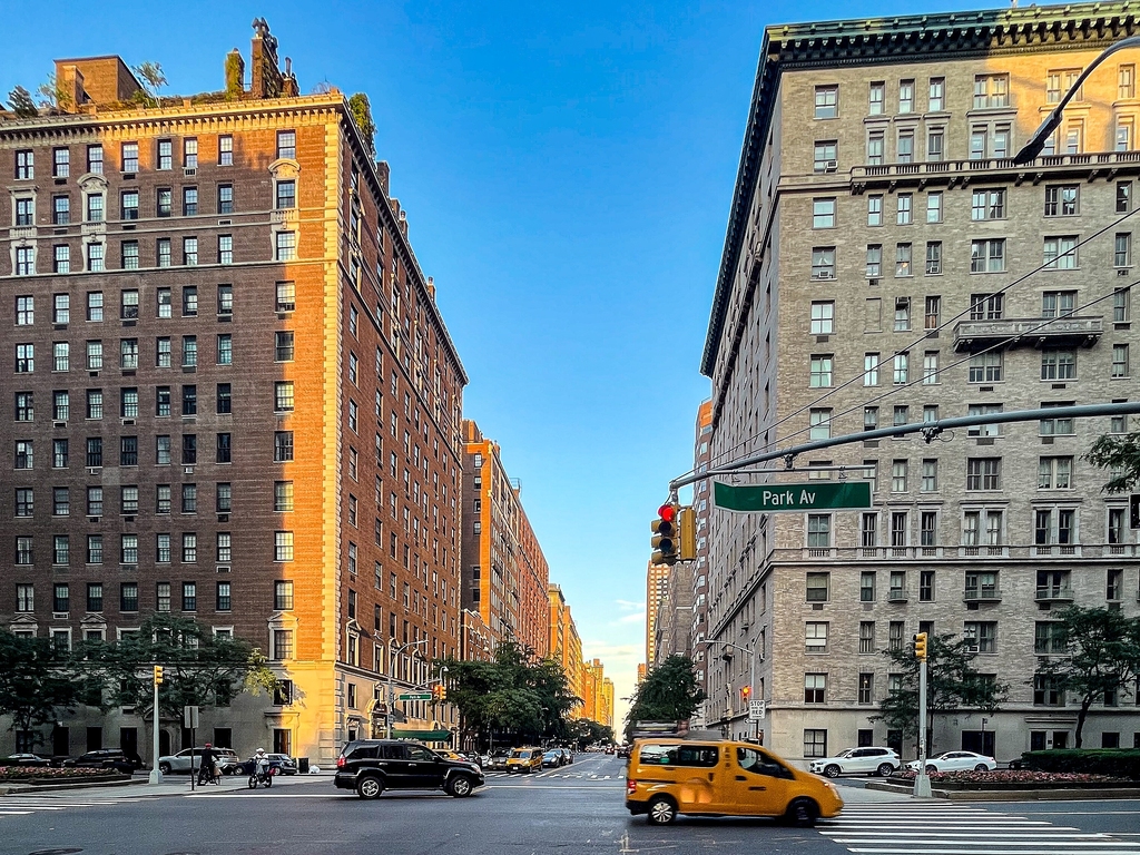Park Avenue - Photo 17