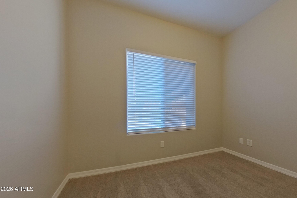 25574 W St Charles Court - Photo 10