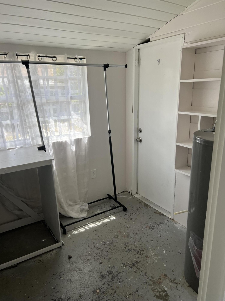 311 S J Street - Photo 14