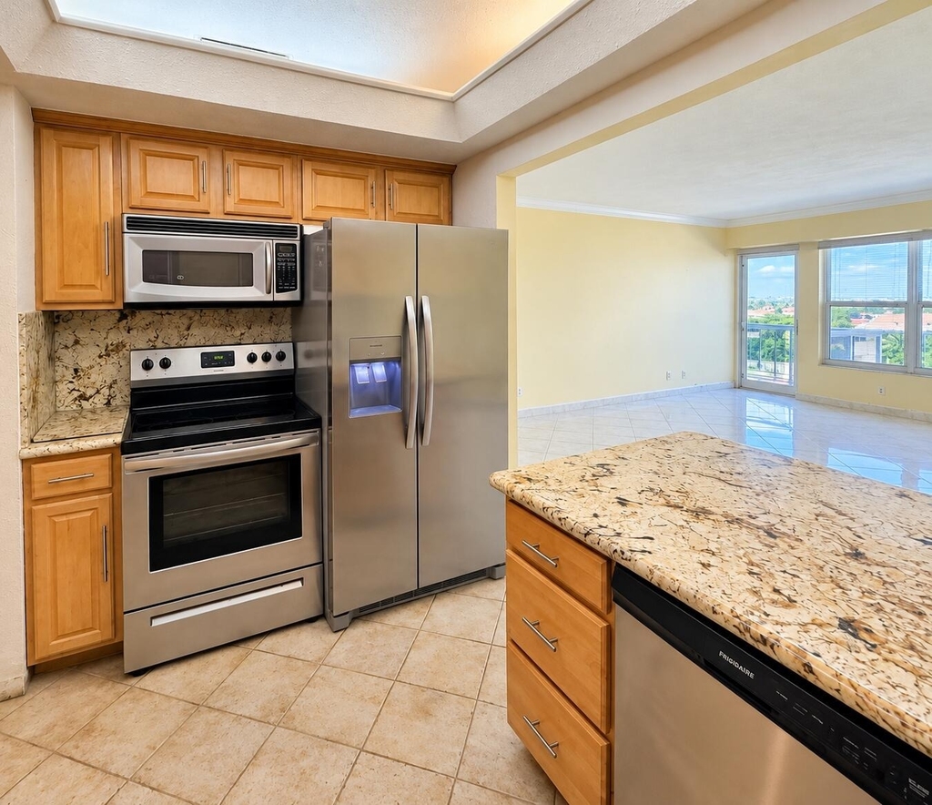 3700 Galt Ocean Drive - Photo 35
