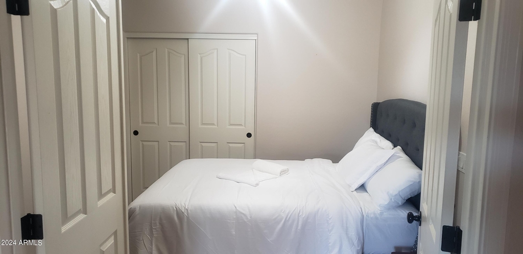 7357 W Valencia Drive - Photo 5